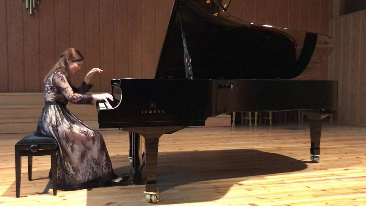 Anastasia Shanskova ofrece un recital de piano en la fundación Eutherpe